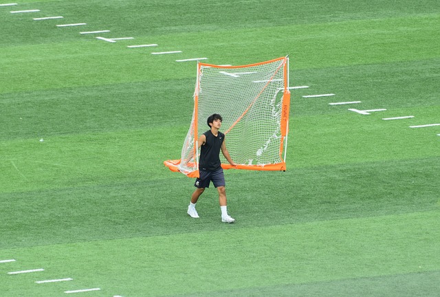 并通过这种